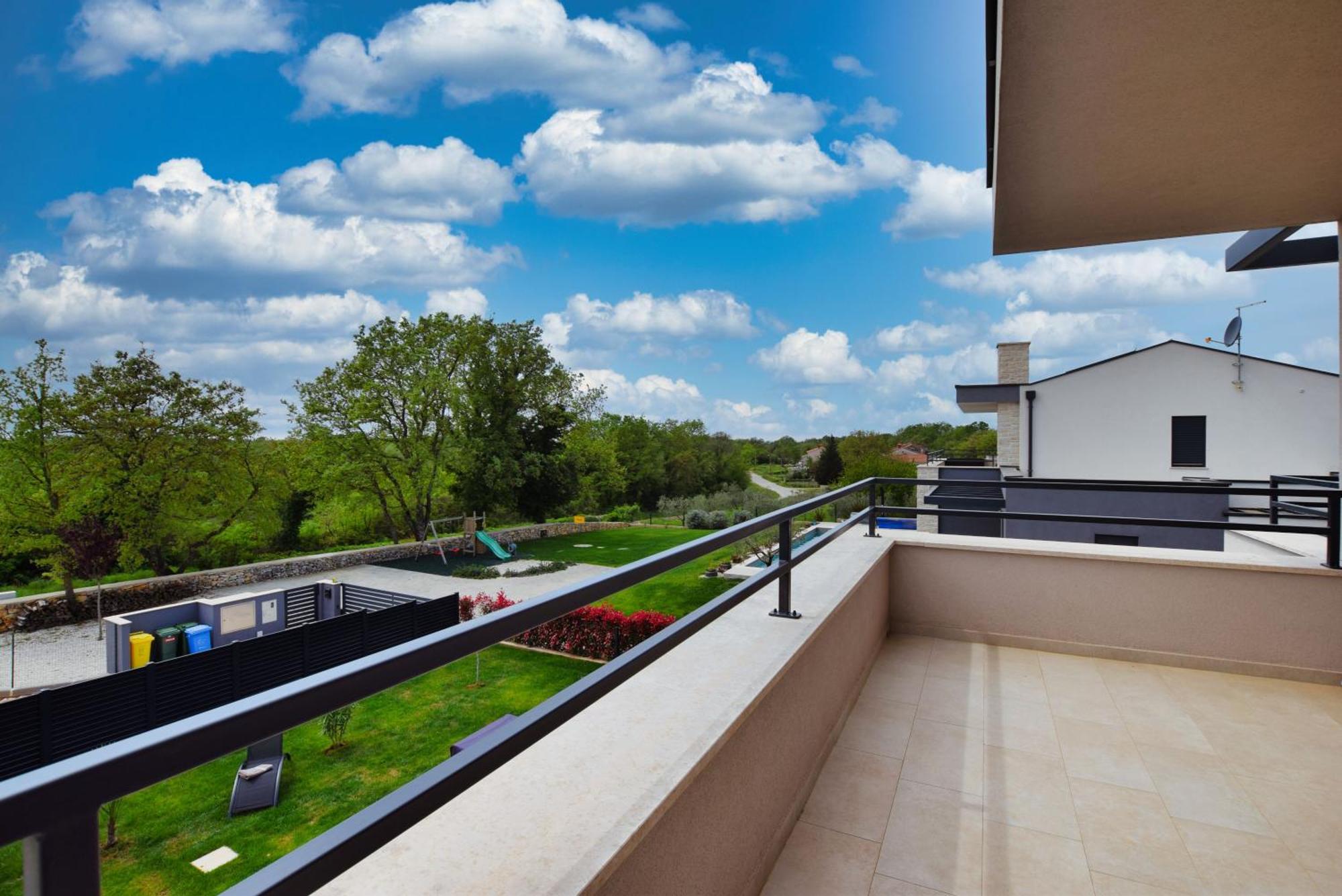 Villa Oskar Istrien Sveti Lovrec Pazenaticki Exterior foto